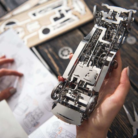 Металический механический 3D-пазл Time4Machine Glorious Cabrio Превью 3